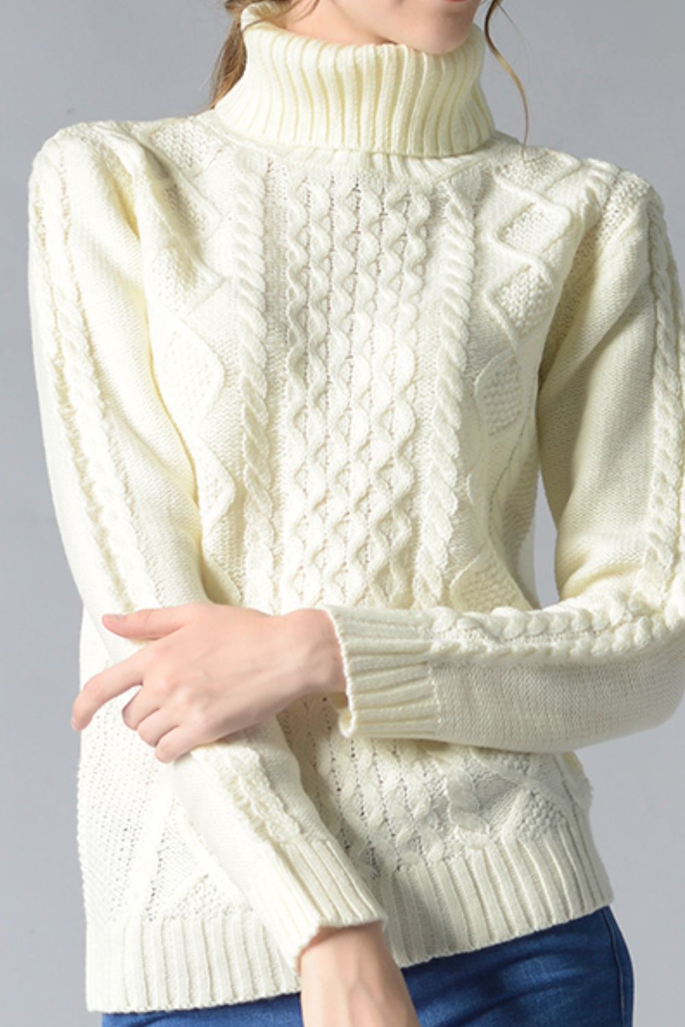 Cream and Sugar Cable Knit Turtleneck Pullover Sweater