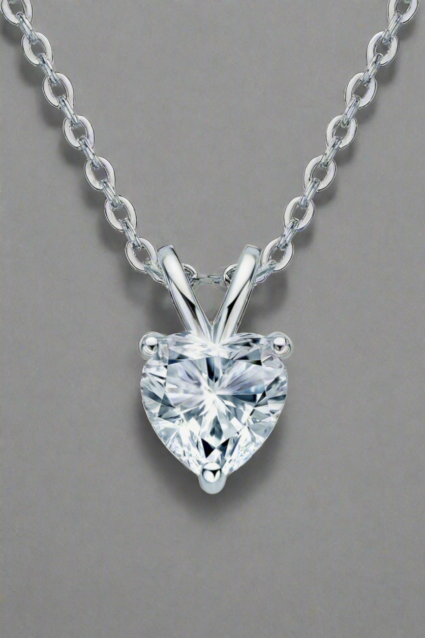 'Phantom Desire' Moissanite 1 Carat Heart-Shaped Pendant Necklace